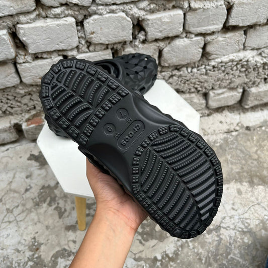 Crocs Geo Clogs (Black)