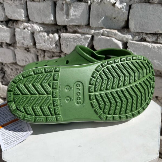 Crocs Bayaband Clogs (Kelly Green)