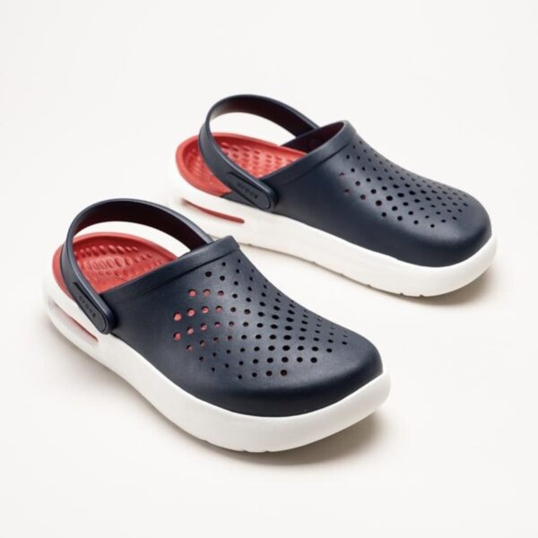 Crocs InMotion Clogs (Navy/Red)