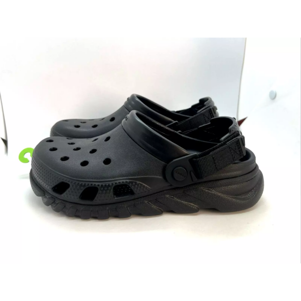 Crocs Duet Max II Clogs (Black)