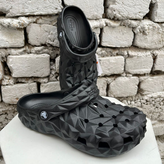 Crocs Geo Clogs (Black)
