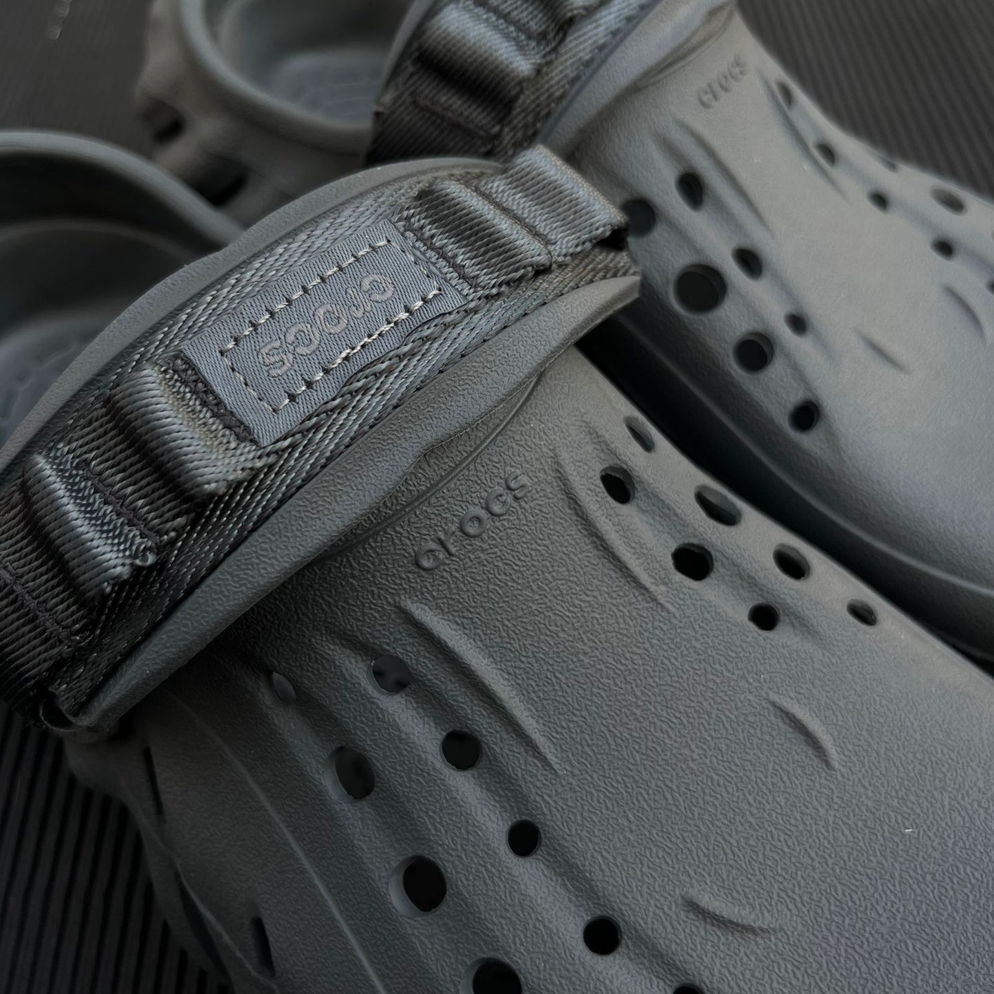 Crocs Echo Clogs (Atmosphere Grey)